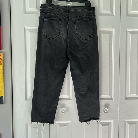 Seven7 Black Raw Hem Jeans - Picture 6 of 7
